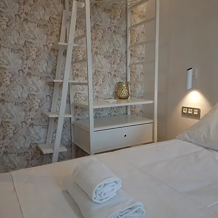 Hotel San Nikolas Sea Views 2*