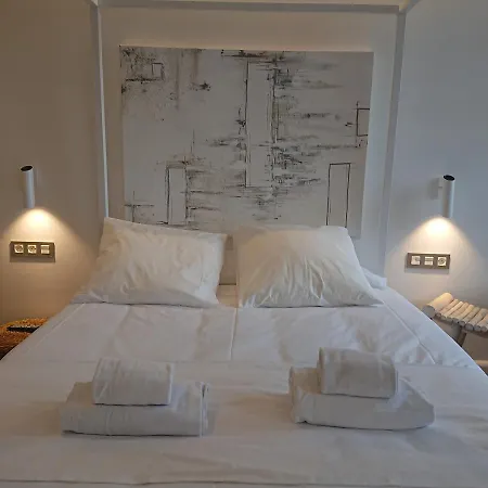 San Nikolas Hotel 2*